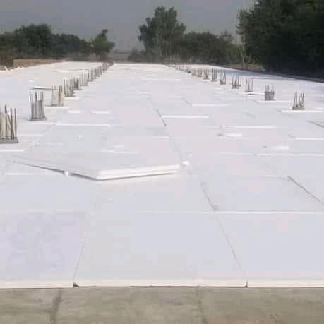 Large roof covered with EPS sheets