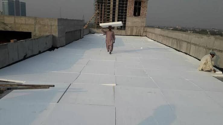 White EPS roof insulation layer